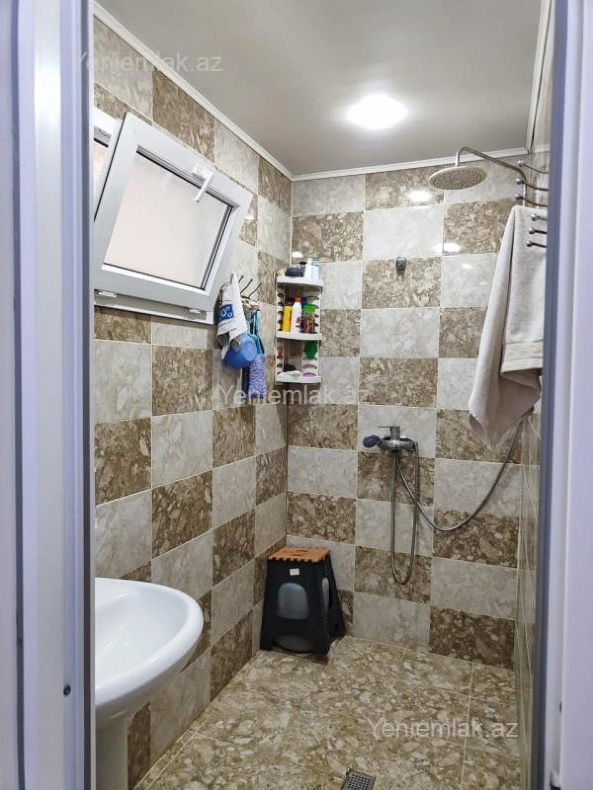 Satılır 3 otaqlı köhnə tikili 80 m²