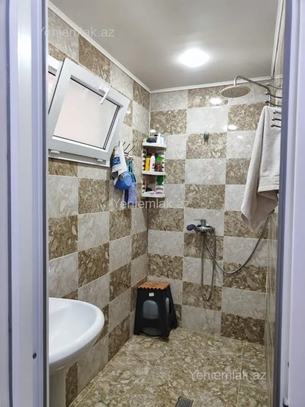 Satılır 3 otaqlı köhnə tikili 80 m²