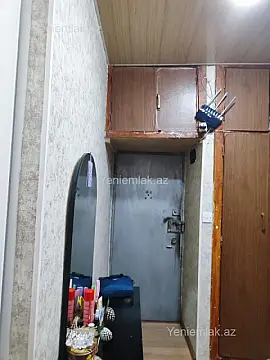 Satılır 3 otaqlı köhnə tikili 80 m²