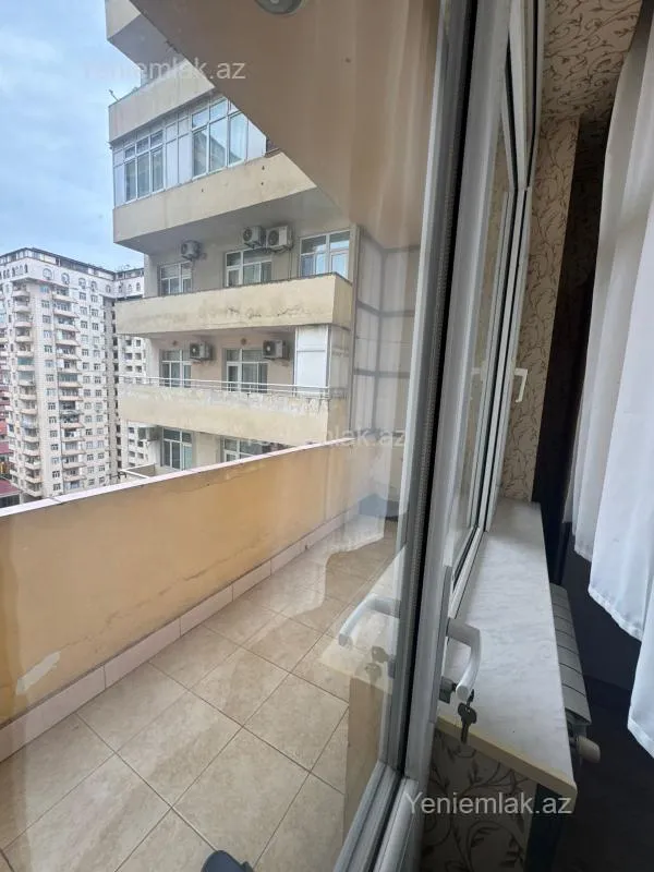 Satılır 2 otaqlı yeni tikili 70 m²