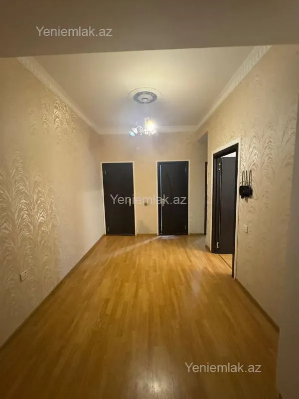 Satılır 2 otaqlı yeni tikili 70 m²