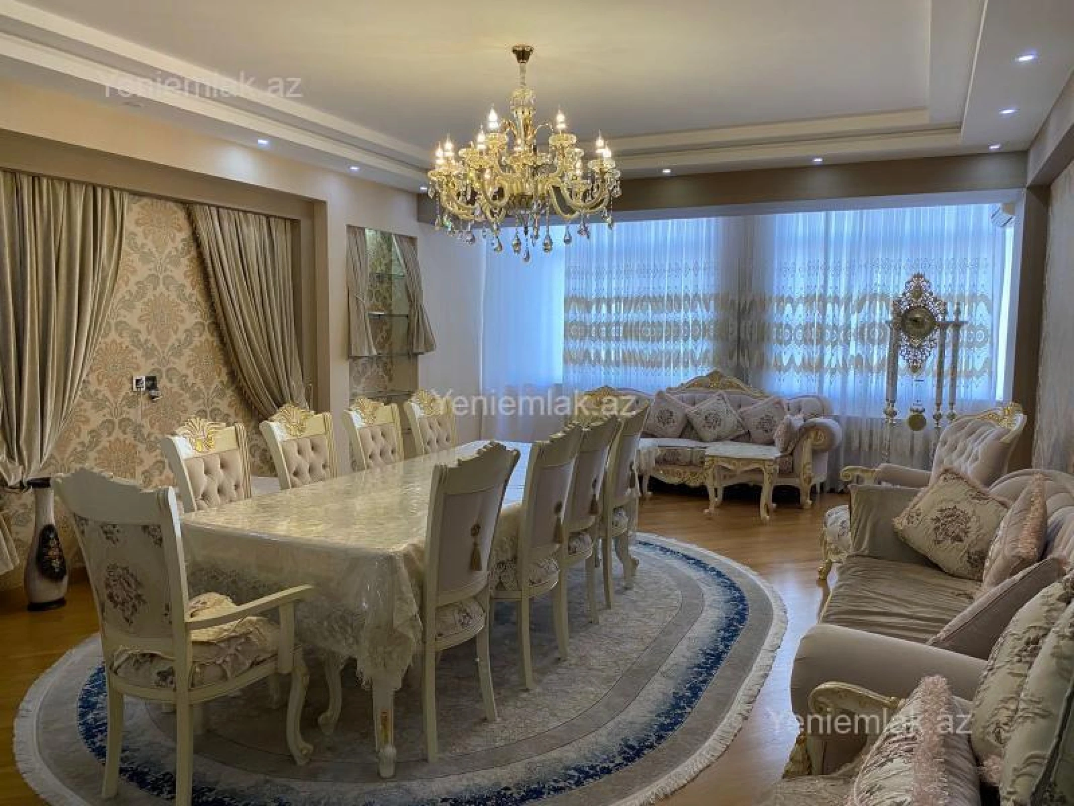 Satılır 3 otaqlı yeni tikili 155 m²
