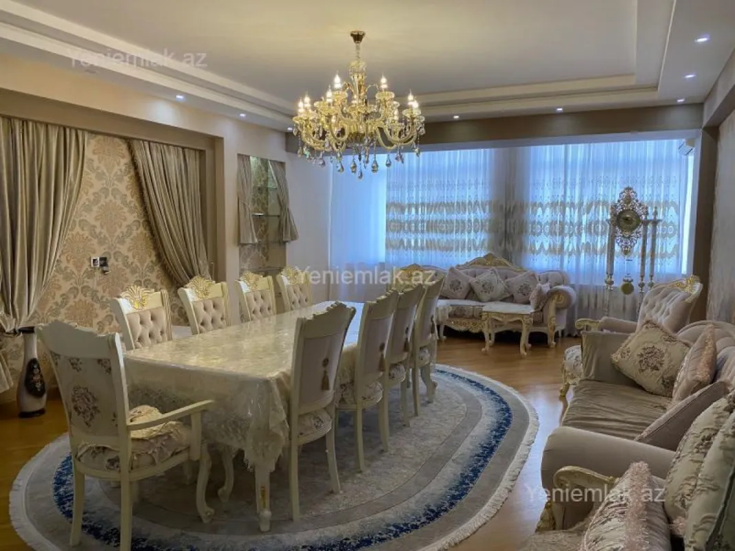 Satılır 3 otaqlı yeni tikili 155 m²