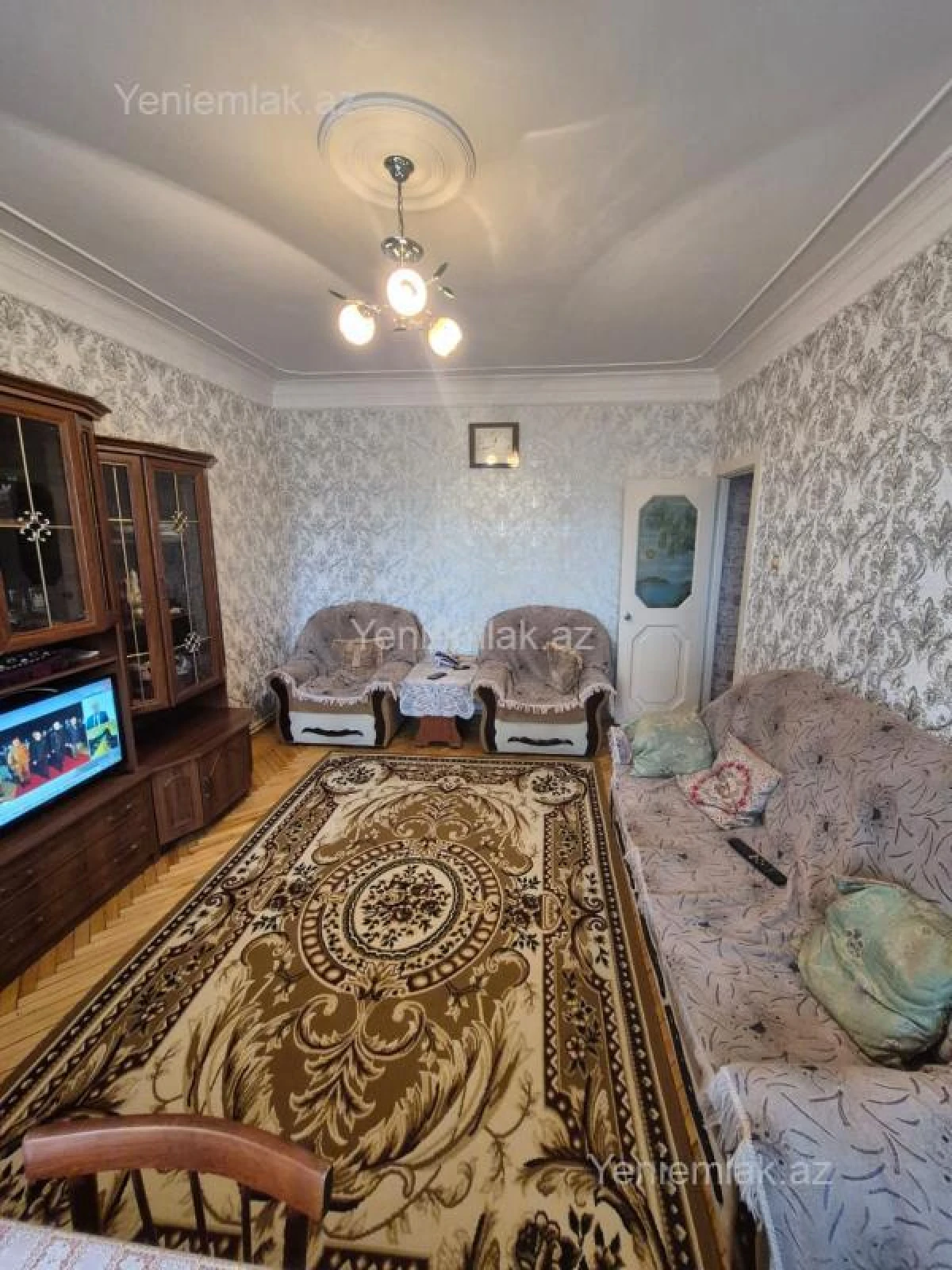 Satılır 3 otaqlı köhnə tikili 70 m²