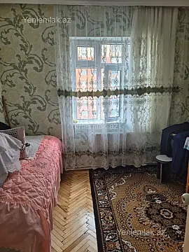 Satılır 3 otaqlı köhnə tikili 70 m²