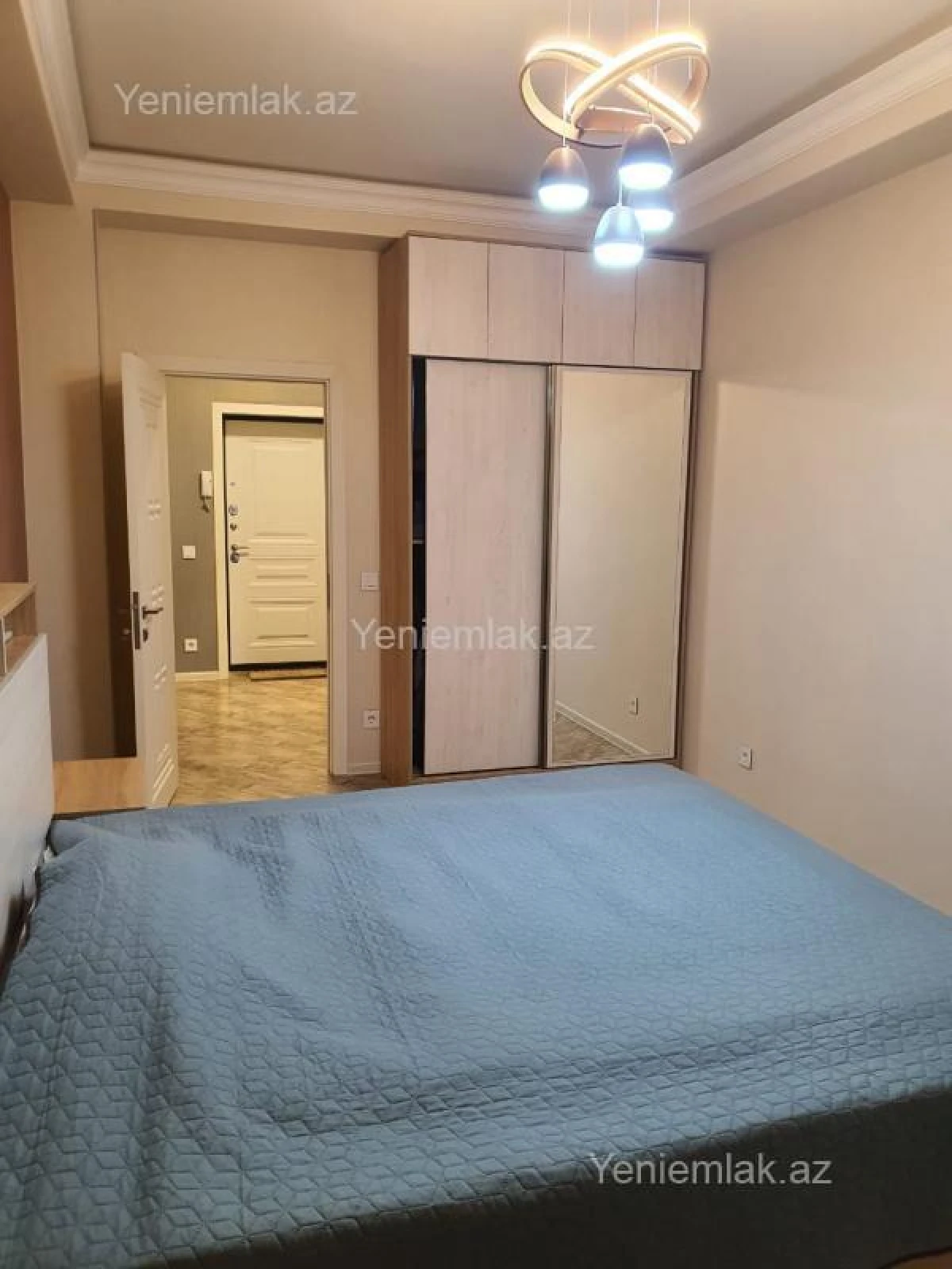 Satılır 3 otaqlı yeni tikili 90 m²