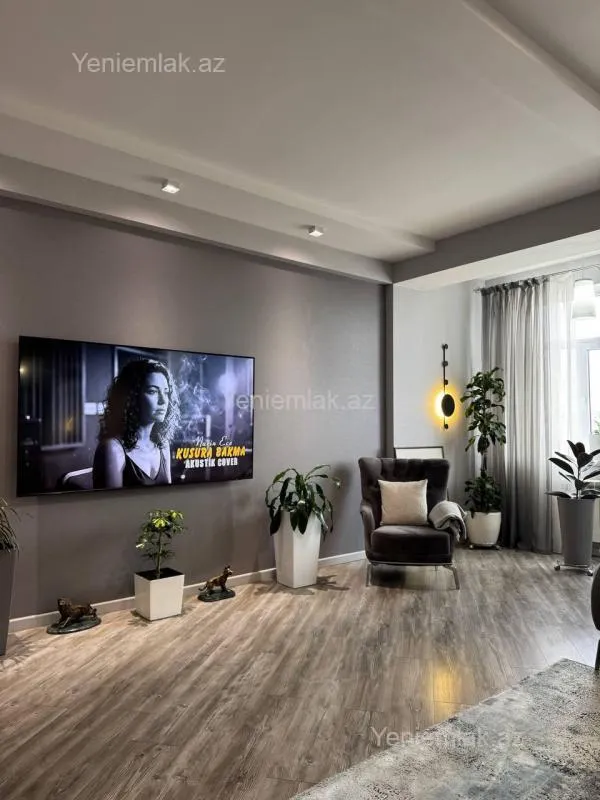 Satılır 2 otaqlı yeni tikili 80 m²