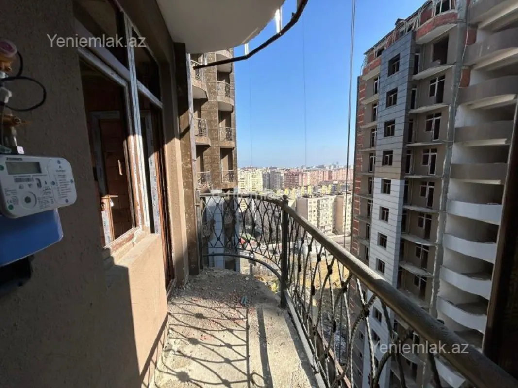 Satılır 2 otaqlı yeni tikili 61.5 m²