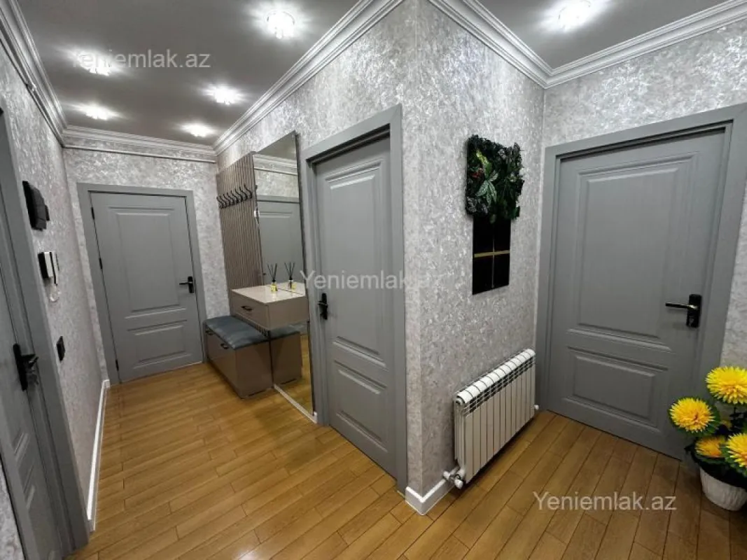 Satılır 3 otaqlı köhnə tikili 68 m²