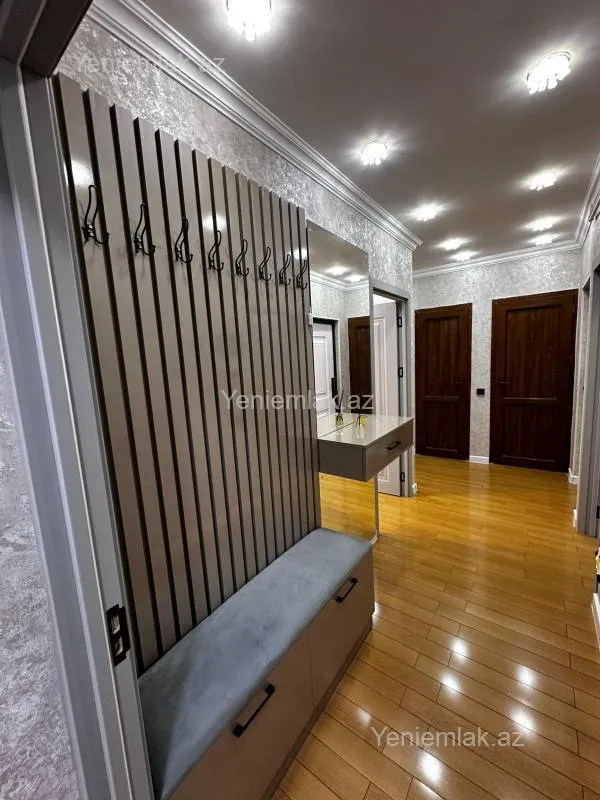 Satılır 3 otaqlı köhnə tikili 68 m²