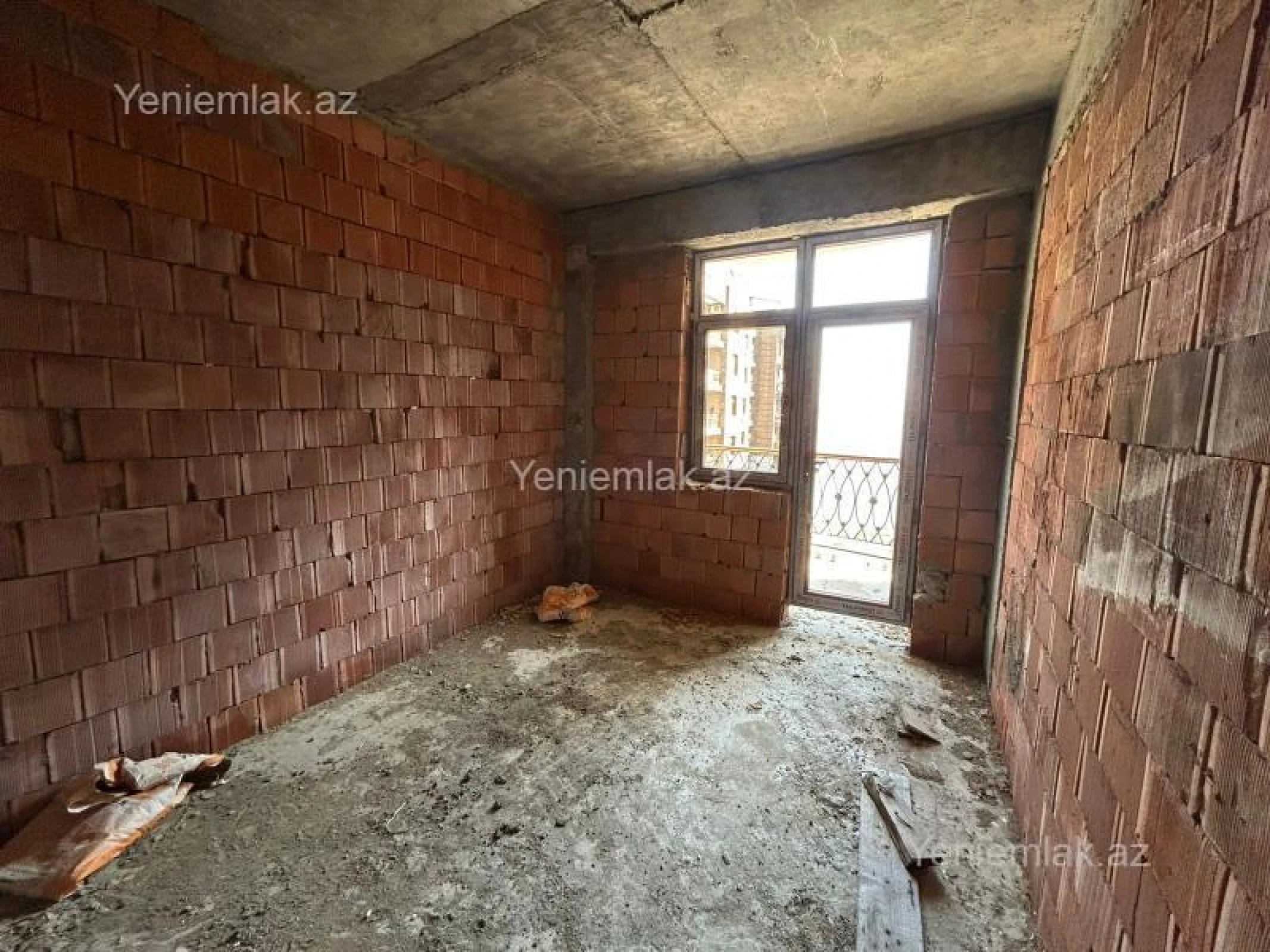 Satılır 2 otaqlı yeni tikili 89 m²