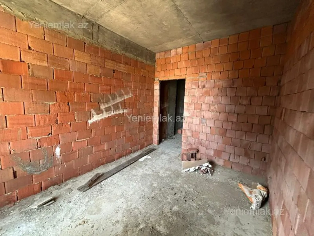 Satılır 2 otaqlı yeni tikili 89 m²