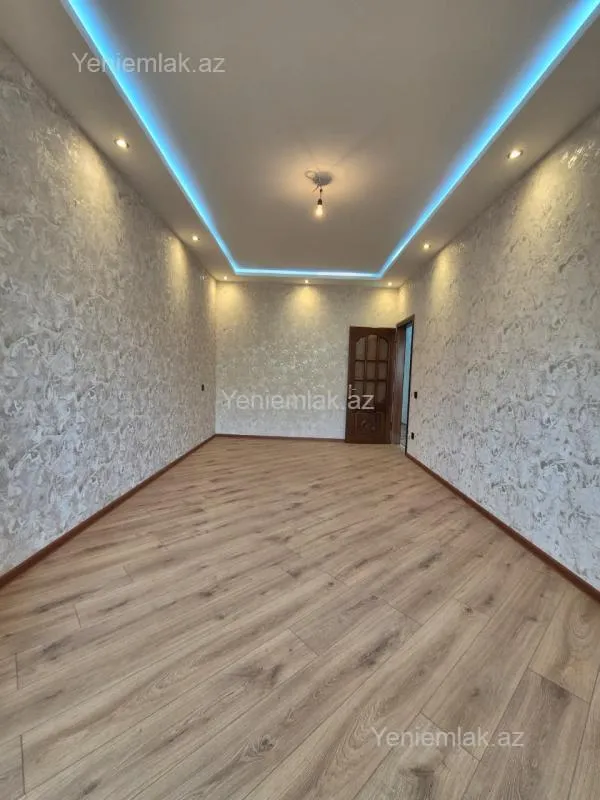Satılır 3 otaqlı köhnə tikili 90 m²