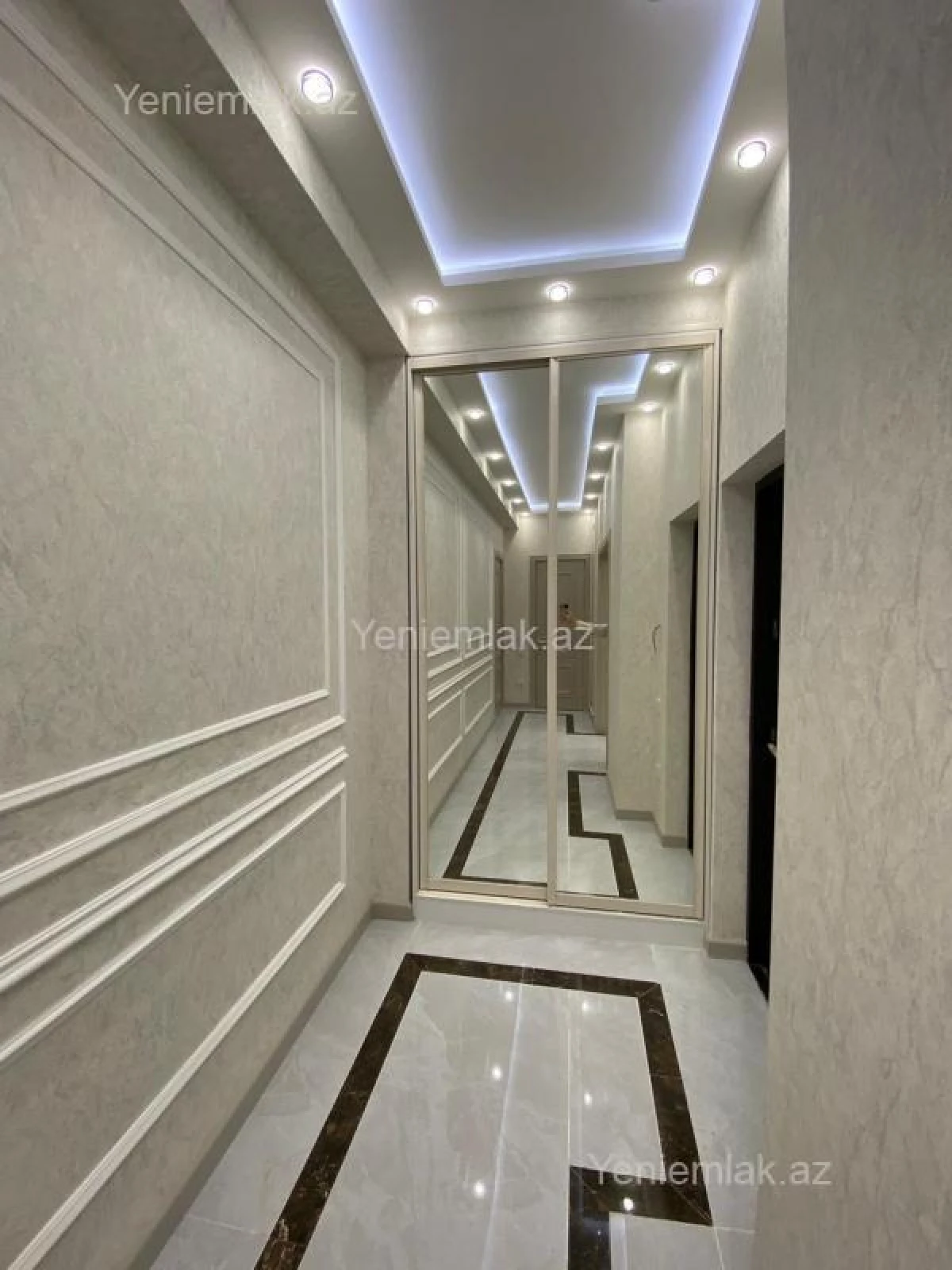 Satılır 2 otaqlı yeni tikili 63 m²