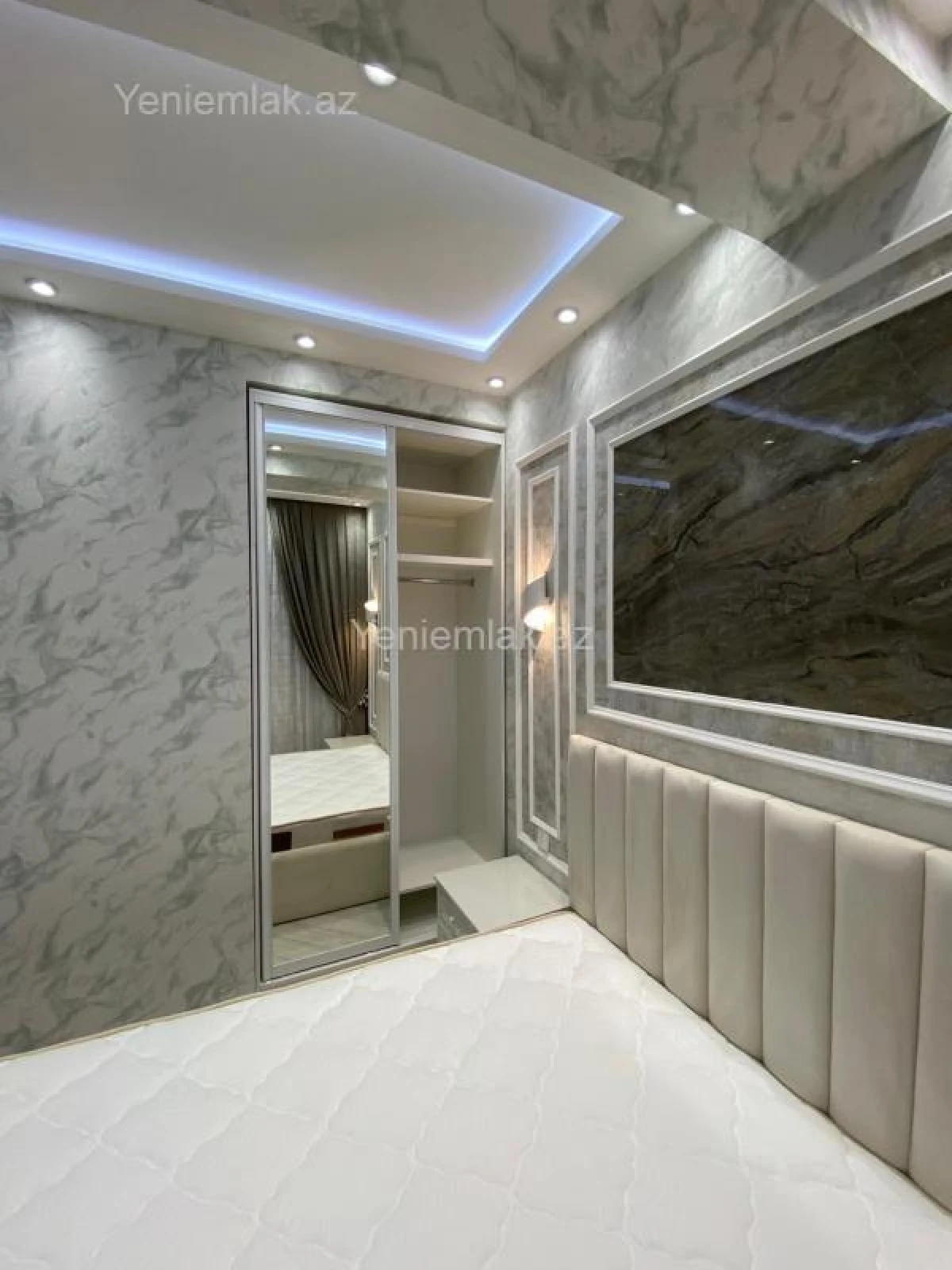 Satılır 2 otaqlı yeni tikili 63 m²