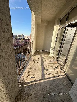 Satılır 4 otaqlı yeni tikili 200 m²