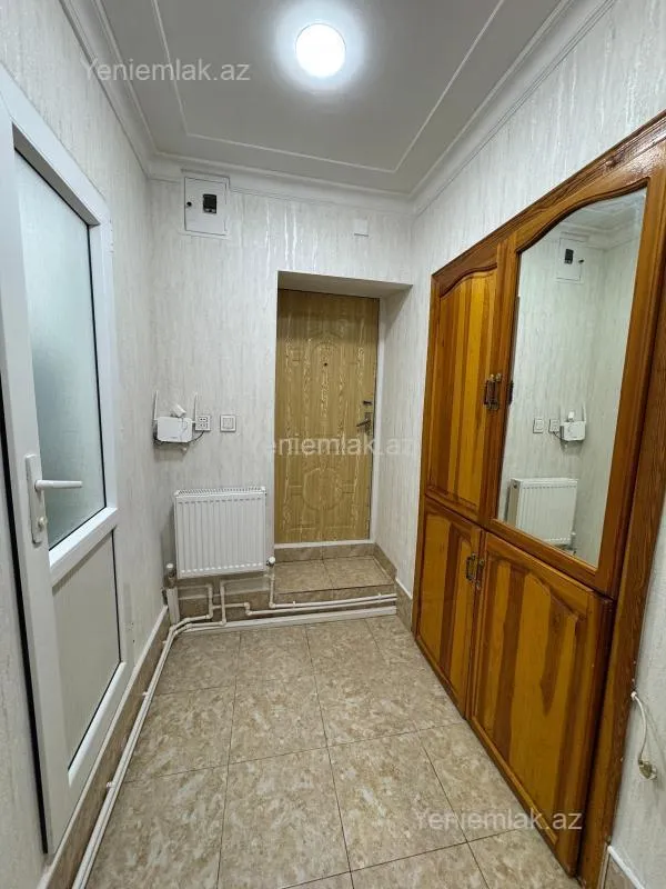 Satılır 3 otaqlı köhnə tikili 67 m²