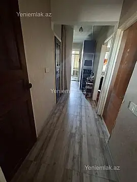 Satılır 2 otaqlı köhnə tikili 56 m²