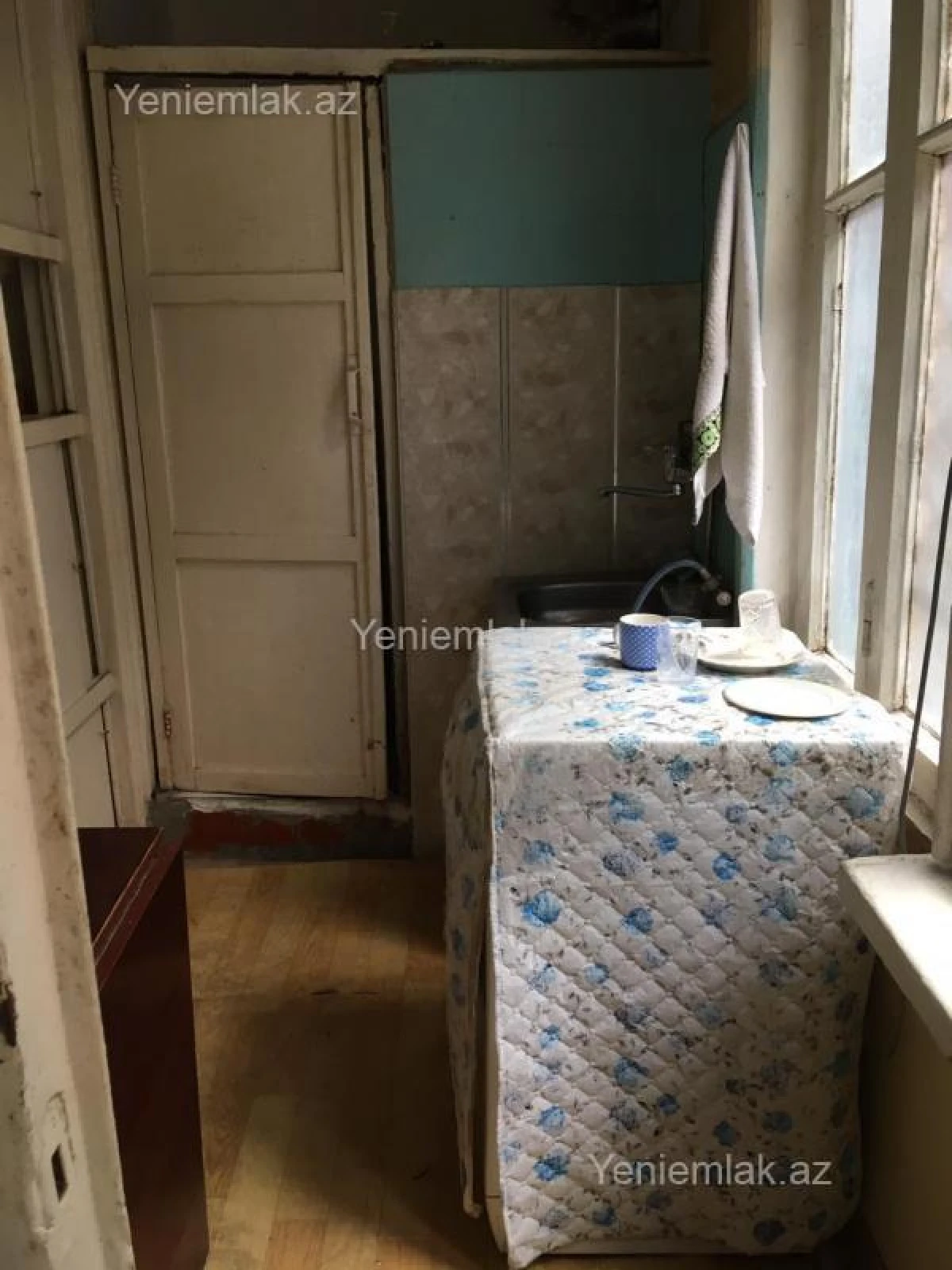 Satılır 2 otaqlı köhnə tikili 40 m²
