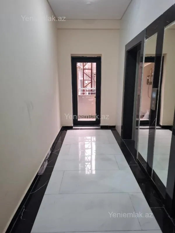 Satılır 2 otaqlı yeni tikili 72 m²