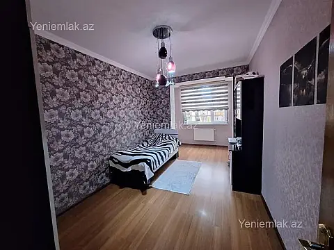 Satılır 5 otaqlı köhnə tikili 102 m²