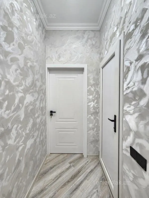 Satılır 2 otaqlı yeni tikili 72 m²