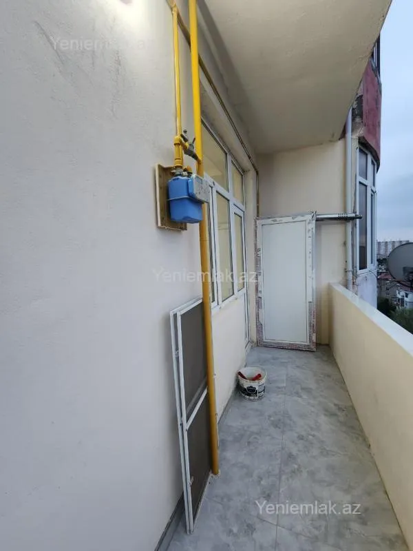 Satılır 2 otaqlı yeni tikili 72 m²