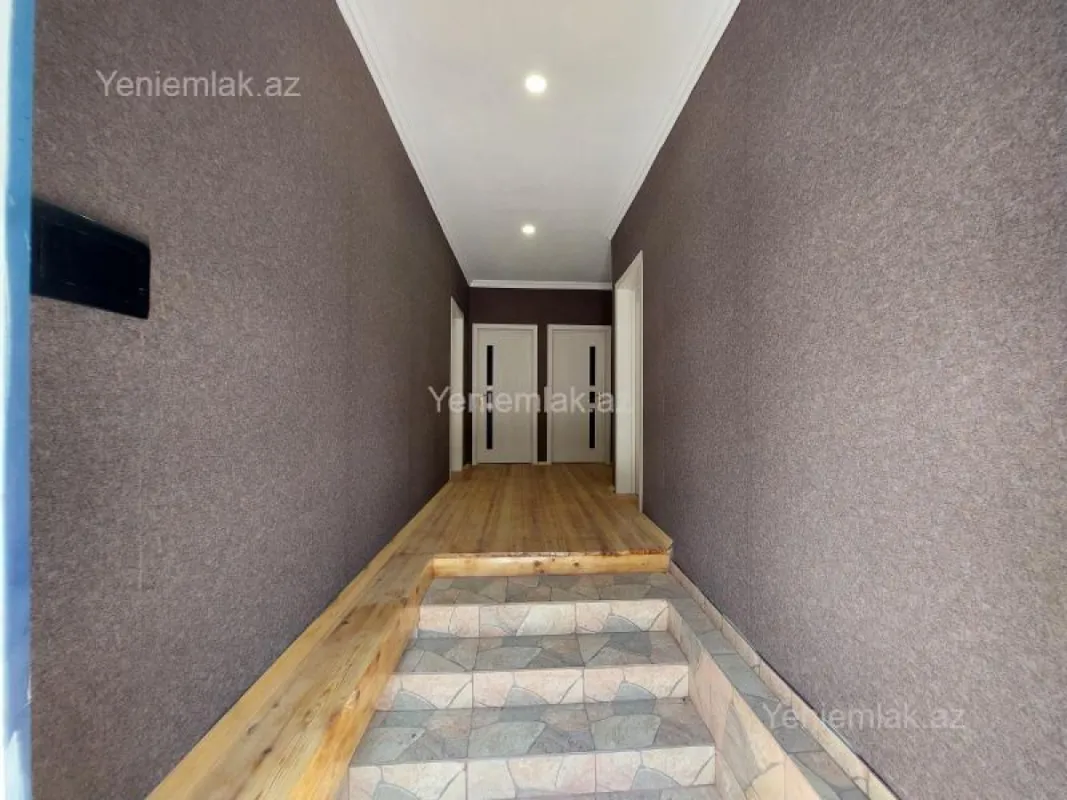 Satılır 3 otaqlı həyət evi 100 m²