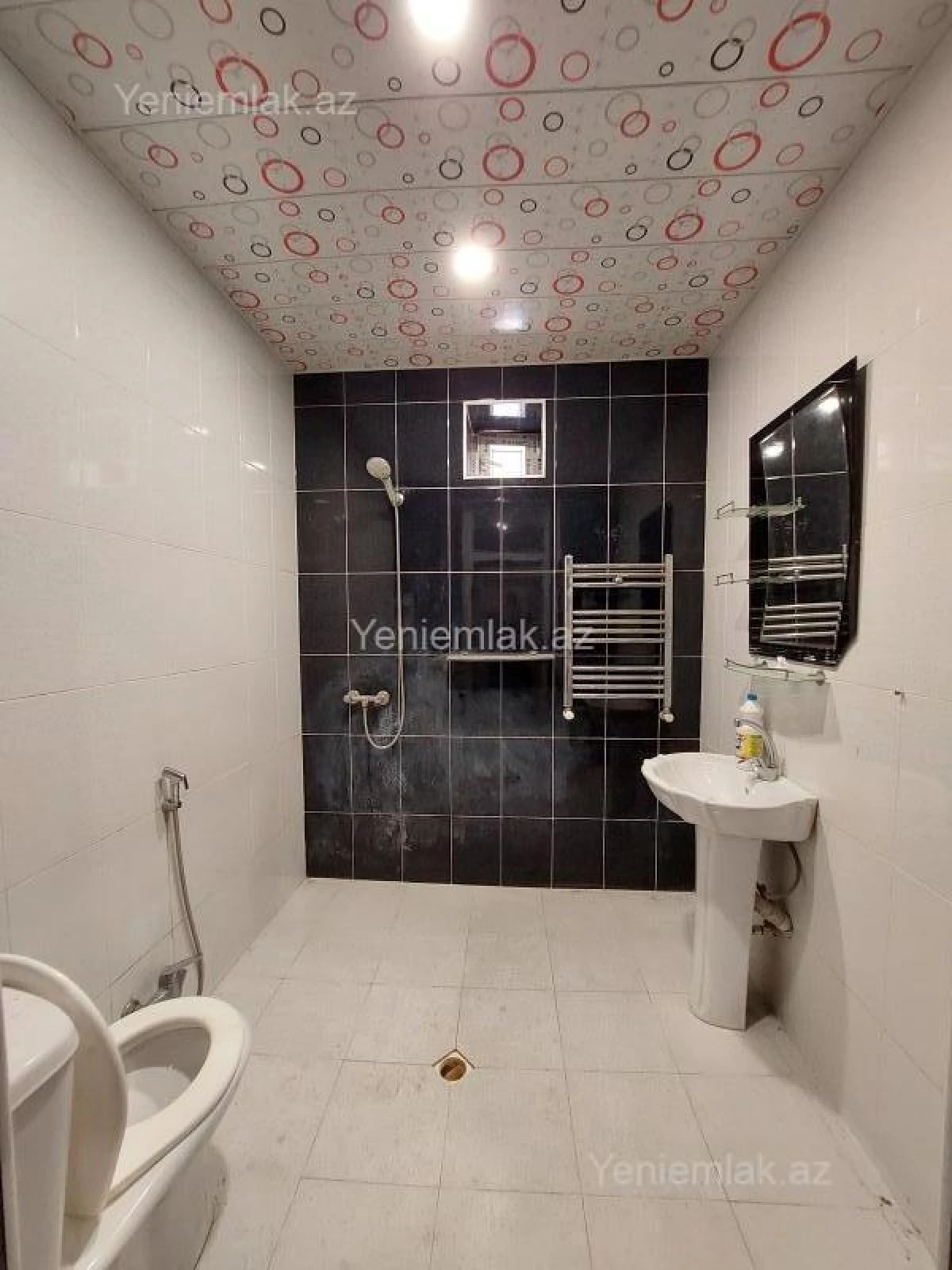 Satılır 3 otaqlı həyət evi 100 m²