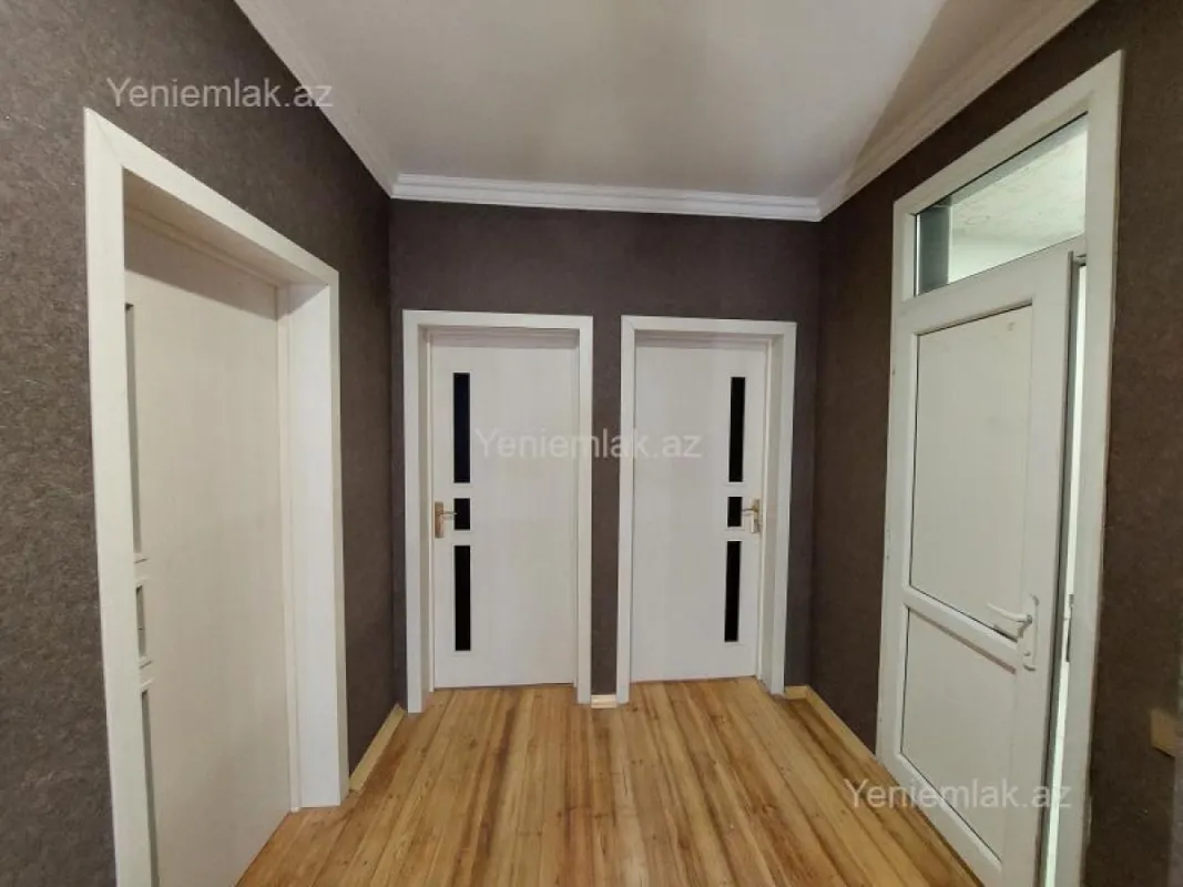 Satılır 3 otaqlı həyət evi 100 m²
