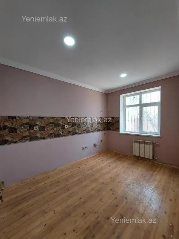 Satılır 3 otaqlı həyət evi 100 m²