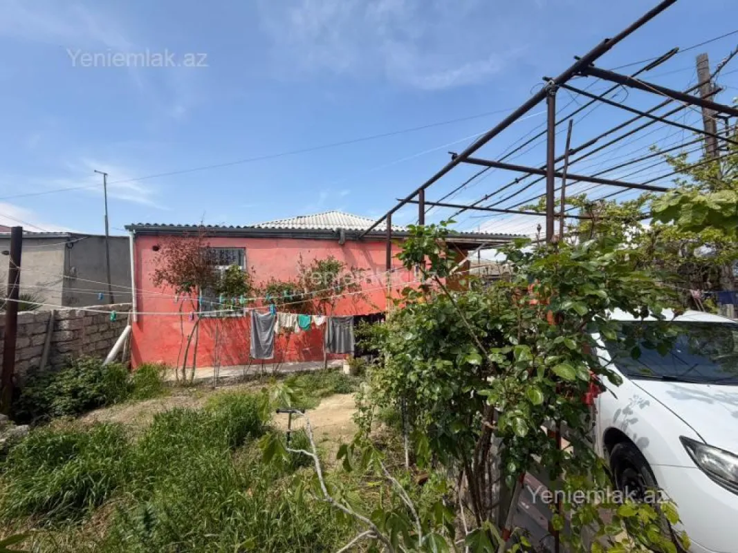 Satılır 4 otaqlı həyət evi 110 m²