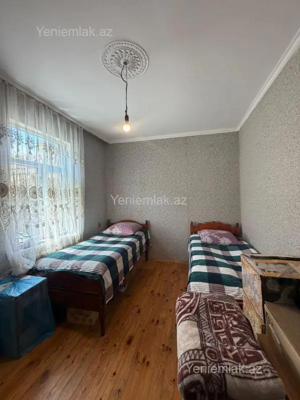 Satılır 4 otaqlı həyət evi 110 m²