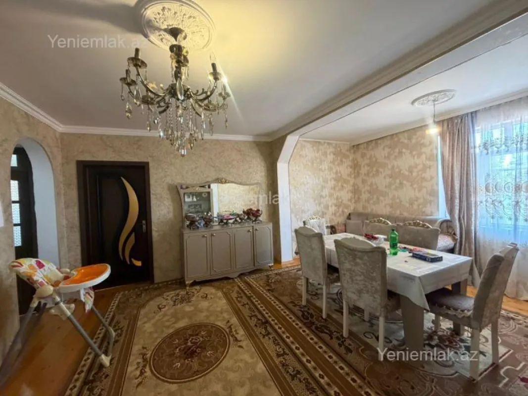 Satılır 4 otaqlı həyət evi 110 m²