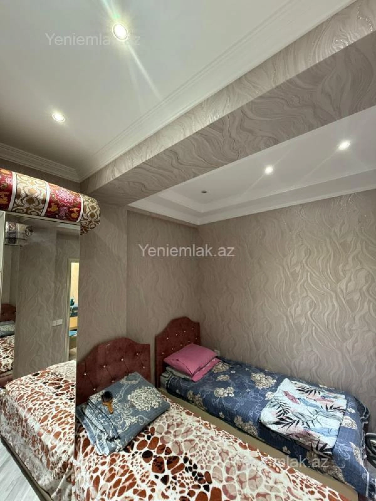 Satılır 3 otaqlı yeni tikili 130 m²
