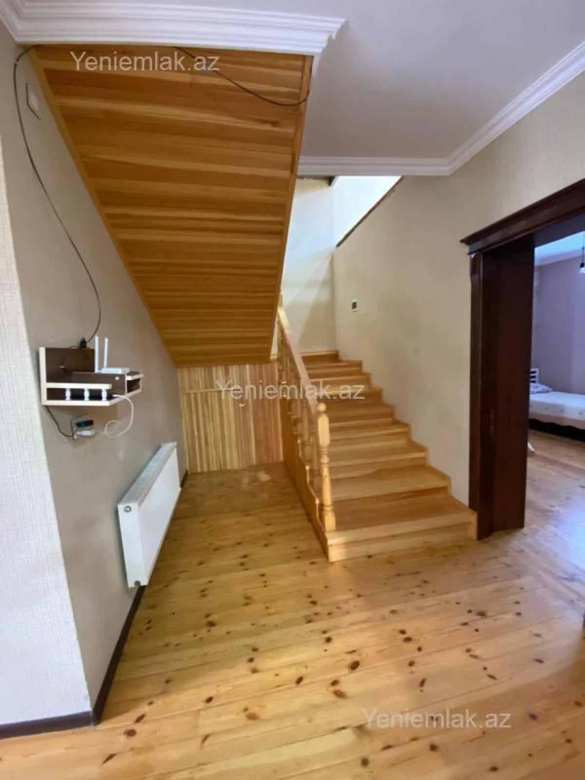 Satılır 7 otaqlı həyət evi 315 m²
