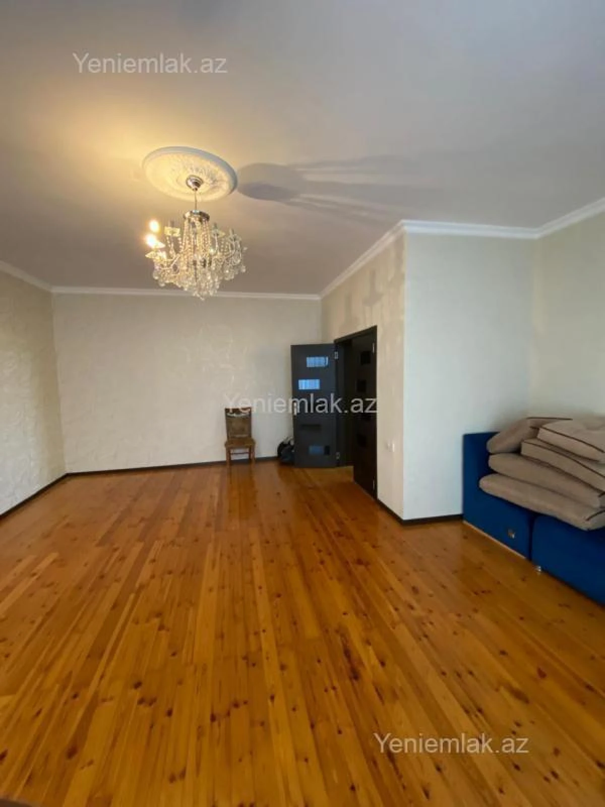 Satılır 7 otaqlı həyət evi 315 m²