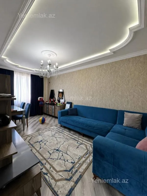 Satılır 2 otaqlı köhnə tikili 60 m²