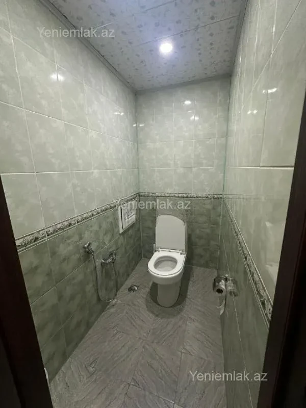 Satılır 2 otaqlı yeni tikili 100 m²
