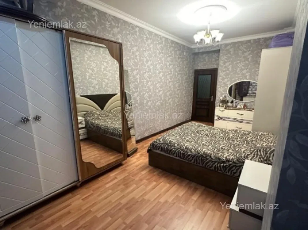Satılır 2 otaqlı yeni tikili 100 m²