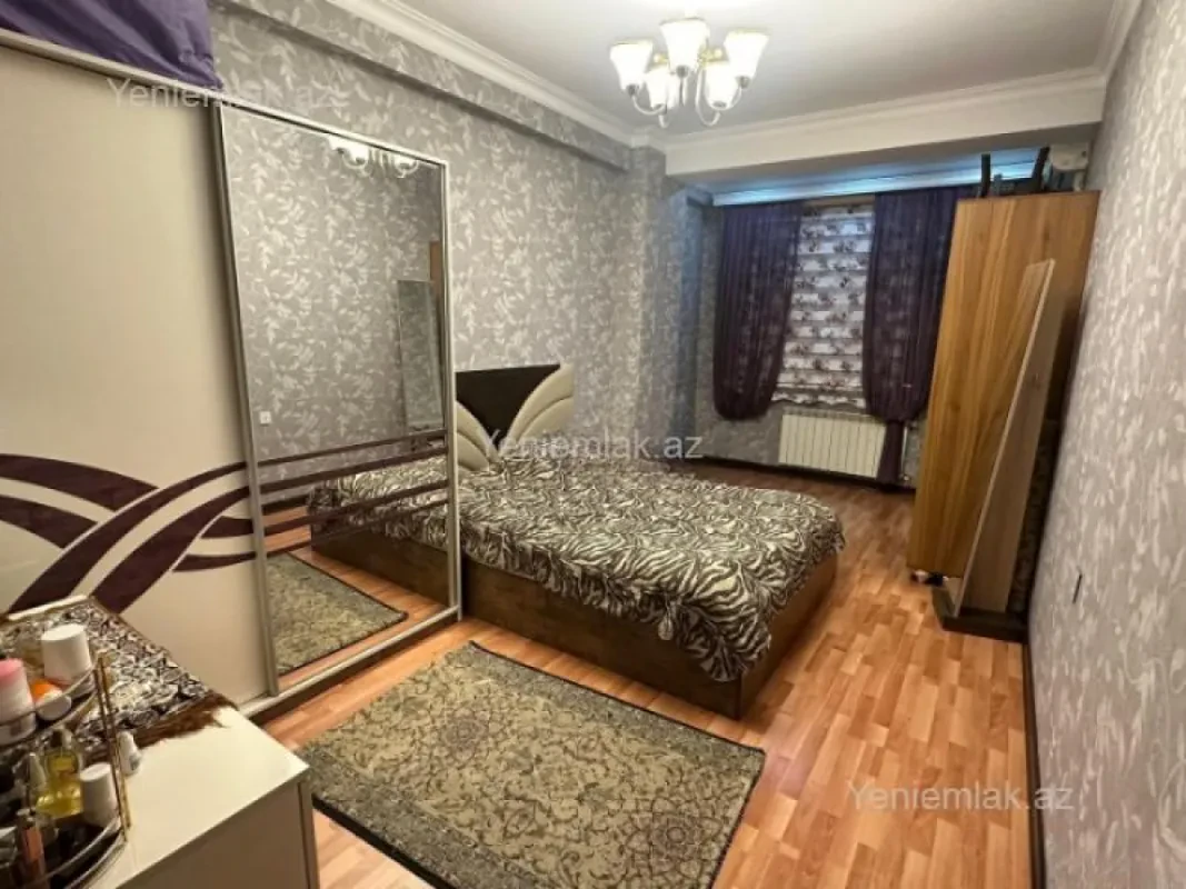 Satılır 2 otaqlı yeni tikili 100 m²