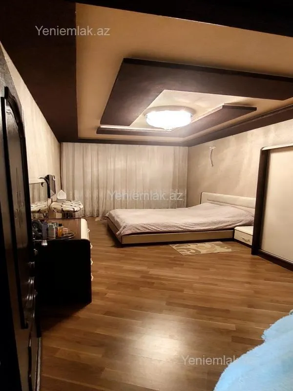 Satılır 4 otaqlı yeni tikili 110 m²