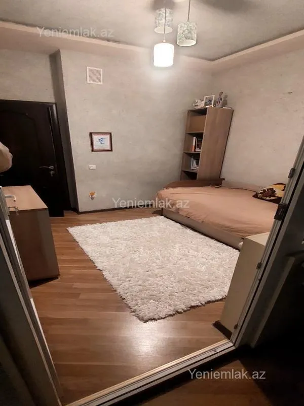 Satılır 4 otaqlı yeni tikili 110 m²