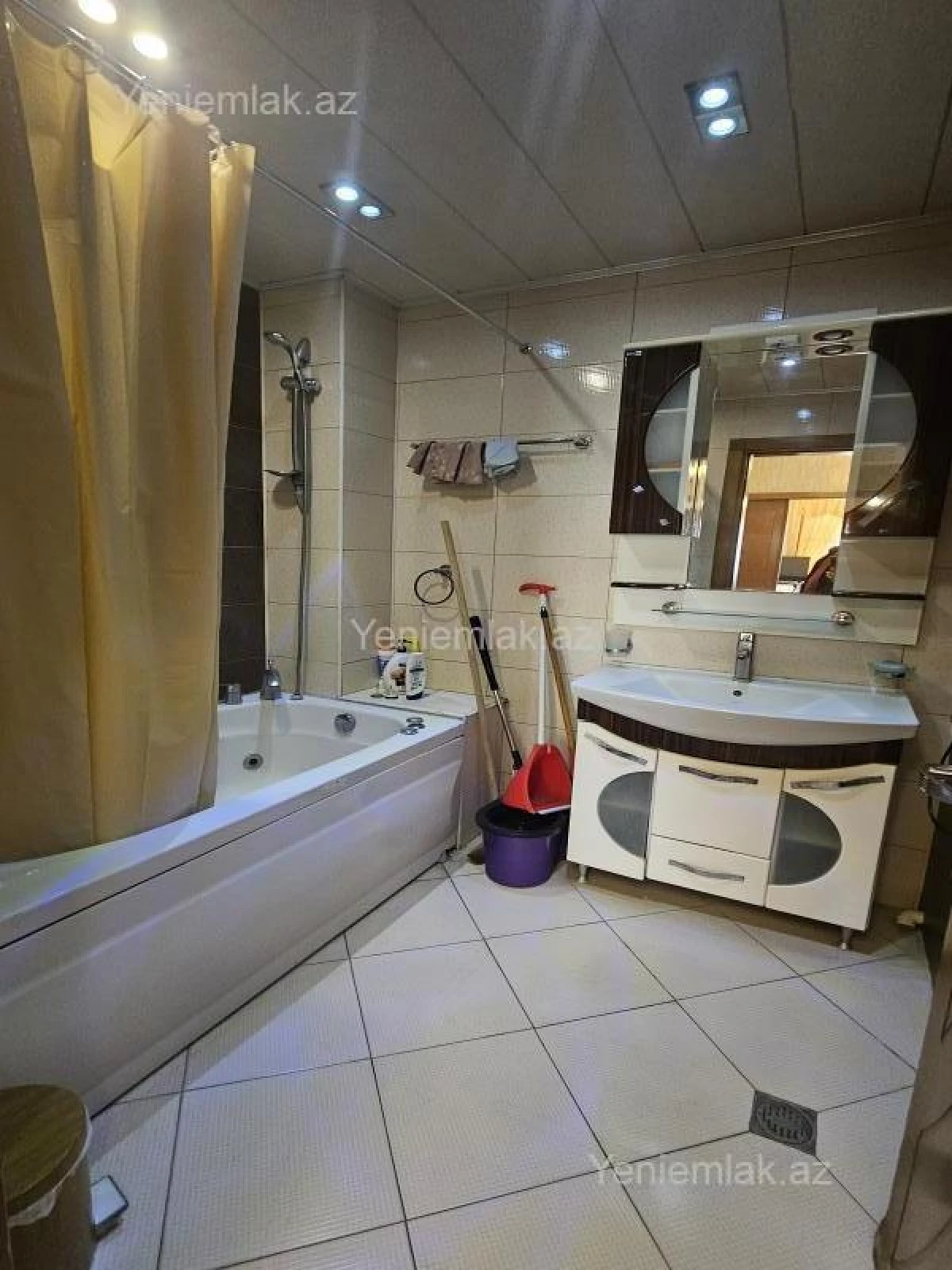 Satılır 2 otaqlı yeni tikili 85 m²