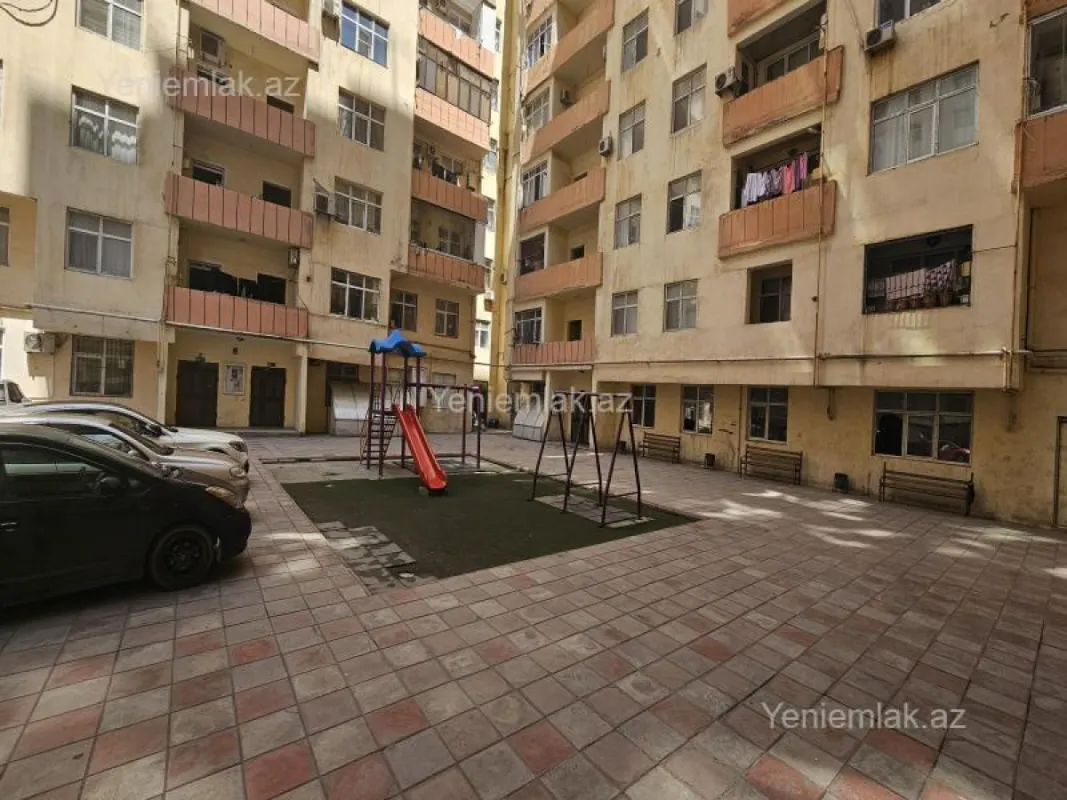 Satılır 2 otaqlı yeni tikili 85 m²