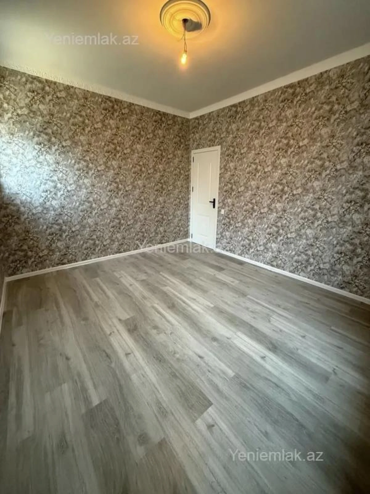 Satılır 4 otaqlı həyət evi 105 m²
