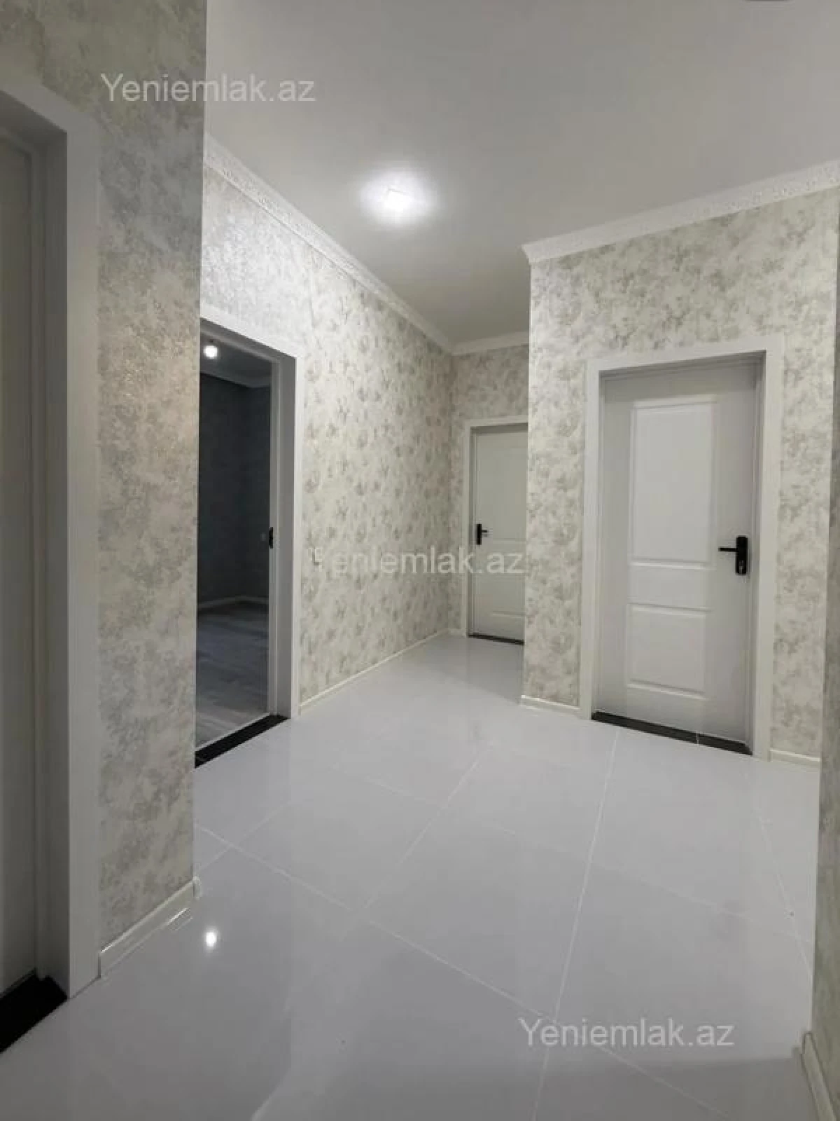 Satılır 4 otaqlı həyət evi 105 m²