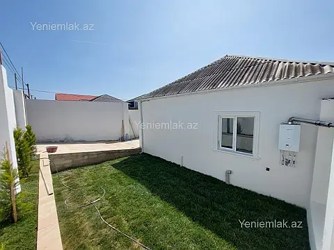 Satılır 4 otaqlı həyət evi 110 m²