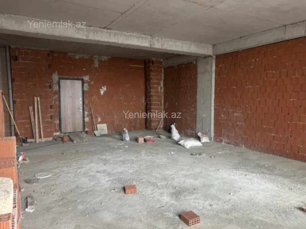 Satılır 2 otaqlı yeni tikili 60 m²
