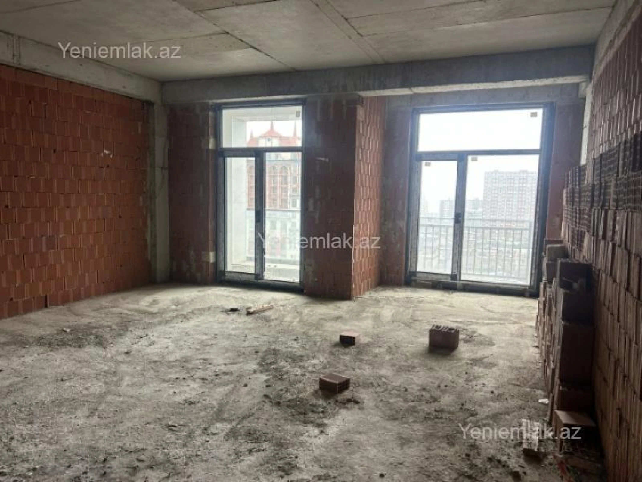 Satılır 2 otaqlı yeni tikili 60 m²